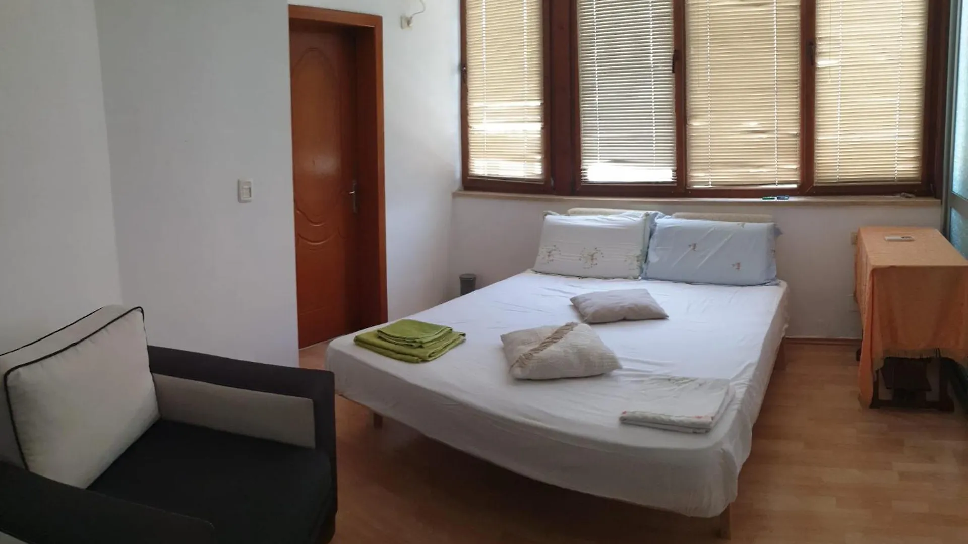 Appartement Linda Guesthouse-1 Tirana Albanie